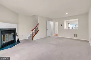 14854 Lynhodge Ct, Centreville, VA 20120 - Photo 9