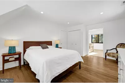 9982 Blackberry Lane, Great Falls, VA 22066 - Photo 21