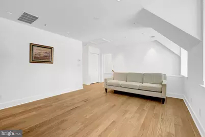 9982 Blackberry Lane, Great Falls, VA 22066 - Photo 25