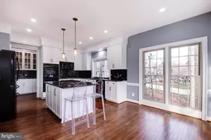 11913 Champion Lake Ct, Herndon, VA 20170 - Photo 25