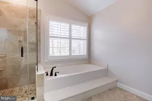 11913 Champion Lake Ct, Herndon, VA 20170 - Photo 45