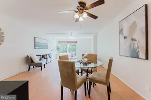 7621 Provincial Dr, McLean, VA 22102 - Photo 15