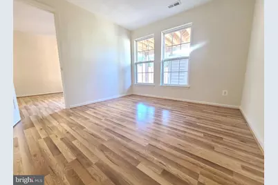 8118 Horseshoe Cottage Circle, Lorton, VA 22079 - Photo 13