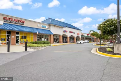 8118 Horseshoe Cottage Circle, Lorton, VA 22079 - Photo 53