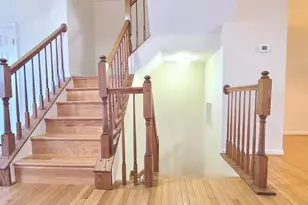 8118 Horseshoe Cottage Cir, Lorton, VA 22079 - Photo 19