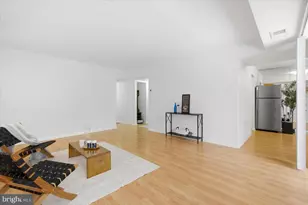 1427 Northgate Square, Reston, VA 20190 - Photo 3