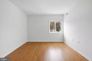 1427 Northgate Square, Reston, VA 20190 - Photo 17