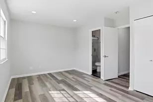 14846 Haymarket Ln, Centreville, VA 20120 - Photo 25