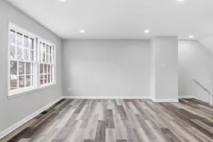 14846 Haymarket Ln, Centreville, VA 20120 - Photo 19