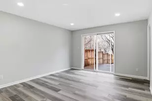 14846 Haymarket Ln, Centreville, VA 20120 - Photo 9