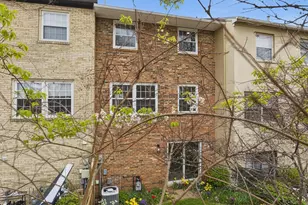 14846 Haymarket Ln, Centreville, VA 20120 - Photo 39