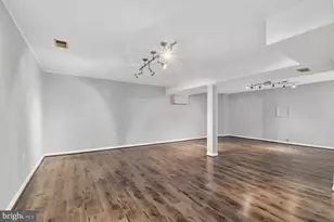 1302 Clayborne House Ct, McLean, VA 22101 - Photo 39