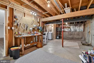 1302 Clayborne House Ct, McLean, VA 22101 - Photo 43