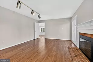 1302 Clayborne House Ct, McLean, VA 22101 - Photo 15