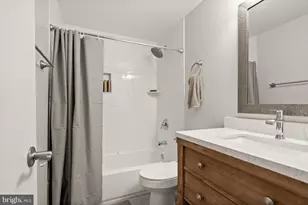 14724 St Germain Dr, Centreville, VA 20121 - Photo 35