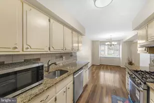 5052 Cliffhaven Dr, Annandale, VA 22003 - Photo 9