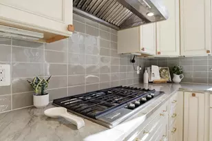 2310 Colonel Lindsay Ct, Falls Church, VA 22043 - Photo 9