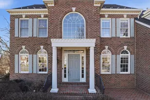 2310 Colonel Lindsay Ct, Falls Church, VA 22043 - Photo 5