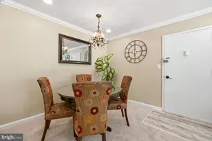 8353 Dunham Ct, Springfield, VA 22152 - Photo 9