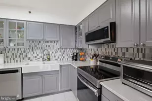 5505 Seminary Rd, Falls Church, VA 22041 - Photo 3