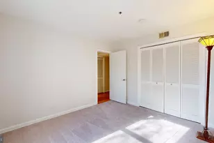 3179 Summit Square Dr, Oakton, VA 22124 - Photo 31