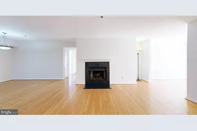 3179 Summit Square Drive #2-C4, Oakton, VA 22124 - Photo 11