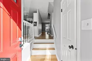 8507 Shirley Woods Ct, Lorton, VA 22079 - Photo 3