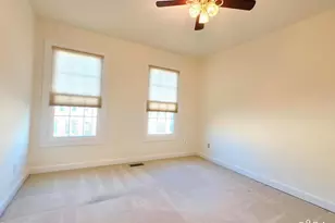 9563 Lagersfield Cir, Vienna, VA 22181 - Photo 17