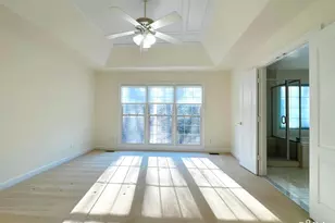 9563 Lagersfield Cir, Vienna, VA 22181 - Photo 13