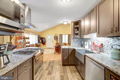 6631 Kirkley Avenue, McLean, VA 22101 - Photo 15