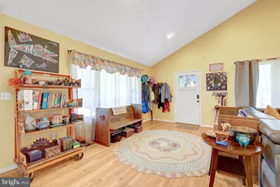 6631 Kirkley Avenue, McLean, VA 22101 - Photo 9