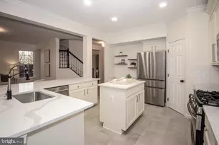 4183 Whitlow Pl, Chantilly, VA 20151 - Photo 15