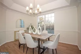 4183 Whitlow Pl, Chantilly, VA 20151 - Photo 9