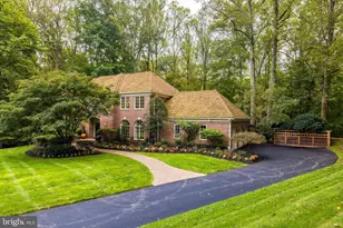 8001 Greenwich Woods Dr, McLean, VA 22102 - Photo 33