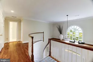 8001 Greenwich Woods Dr, McLean, VA 22102 - Photo 19