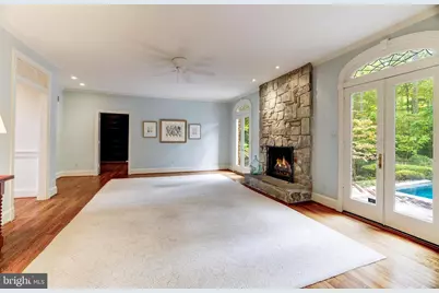 8001 Greenwich Woods Drive, McLean, VA 22102 - Photo 15