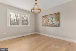 1002 Kerge Ct SE, Vienna, VA 22180 - Photo 11