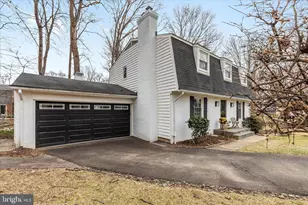 1002 Kerge Ct SE, Vienna, VA 22180 - Photo 3