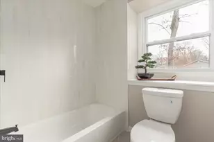 1002 Kerge Ct SE, Vienna, VA 22180 - Photo 31