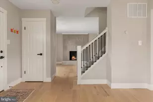 1002 Kerge Ct SE, Vienna, VA 22180 - Photo 13