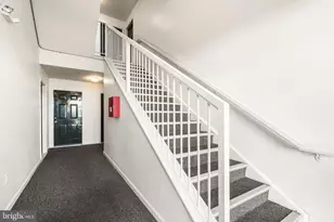 7518 Snowpea Ct, Alexandria, VA 22306 - Photo 3