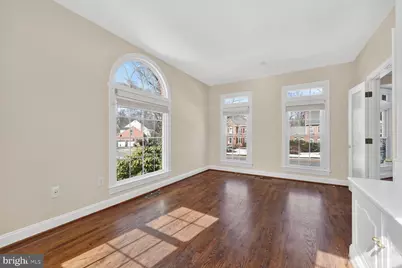 11192 Longwood Grove Drive, Reston, VA 20194 - Photo 35