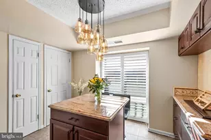 10225 Valentino Dr, Oakton, VA 22124 - Photo 17