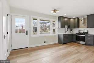 14801 Carlbern Dr, Centreville, VA 20120 - Photo 15