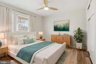 14801 Carlbern Dr, Centreville, VA 20120 - Photo 5