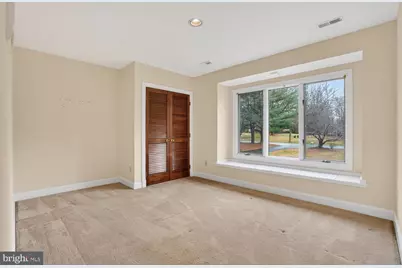 905 Falls Bridge Lane, Great Falls, VA 22066 - Photo 29