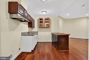 905 Falls Bridge Ln, Great Falls, VA 22066 - Photo 45