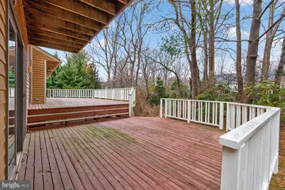 905 Falls Bridge Lane, Great Falls, VA 22066 - Photo 11