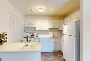 7364 Lee Hwy, Falls Church, VA 22046 - Photo 9