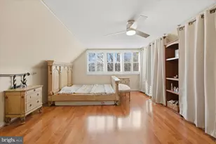 13315 Pennypacker Ln, Fairfax, VA 22033 - Photo 17